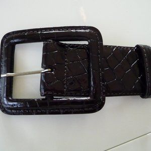 WCM  WOMENS DARK BROWN REPTILE EMBOSSED GENUINE LEATHER BELT SIZE L